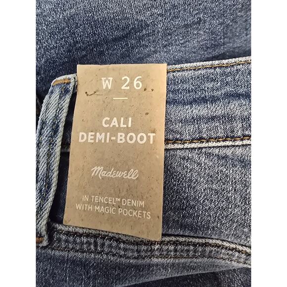 Madewell The Cali Demi-Boot Whiskering Women's Jean's 26 NWT - Picture 3 of 5